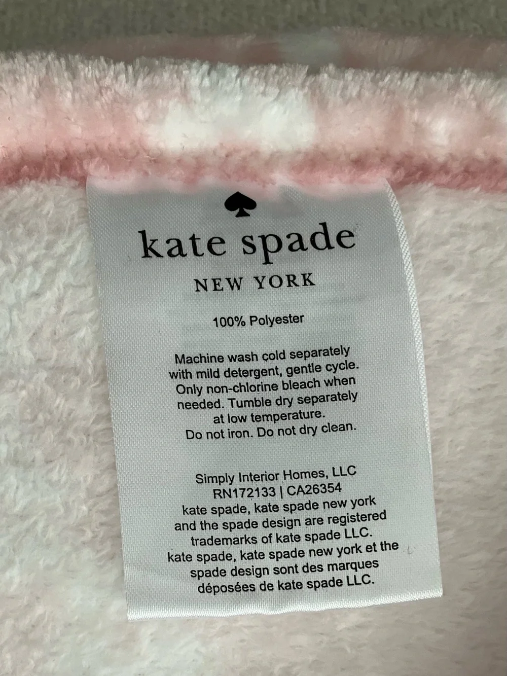 Kate’s Spade Pink / White Sweet Floral Flower Throw Blanket